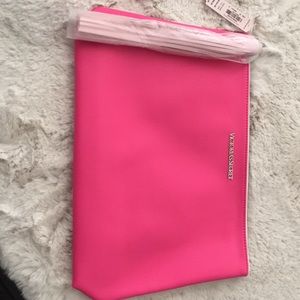 Makeup bag